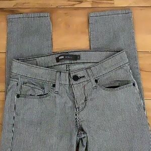 Striped Denim Levi’s Jeans